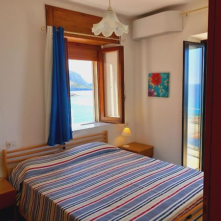Casa Vacanze E B&B Oltremare Marina di Camerota Zewnętrze zdjęcie