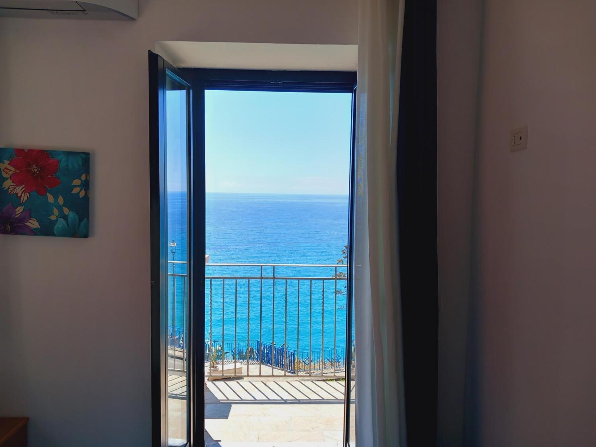 Casa Vacanze E B&B Oltremare Marina di Camerota Zewnętrze zdjęcie